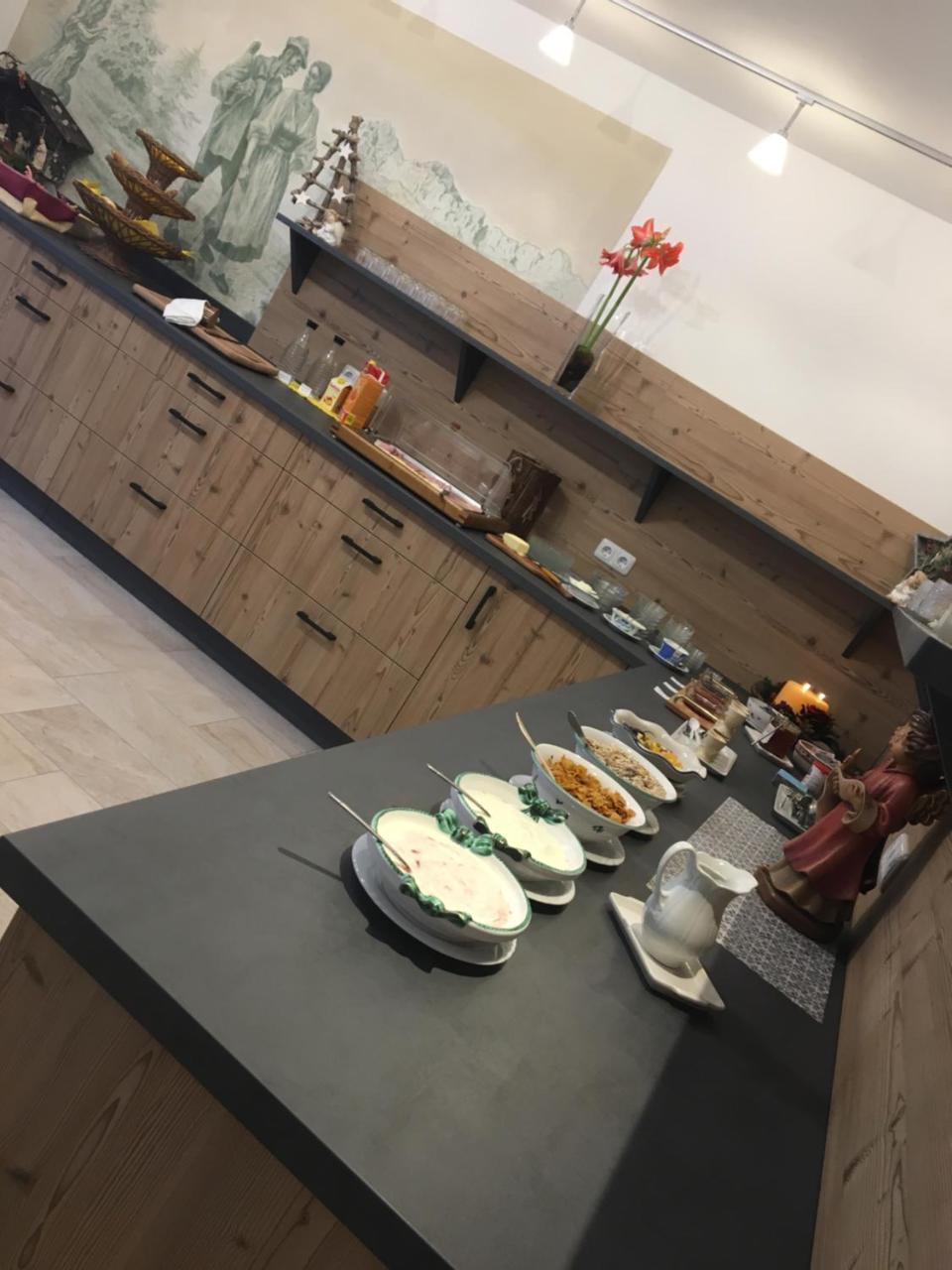 内塞尔旺勒 马拉德旅馆酒店 外观 照片
